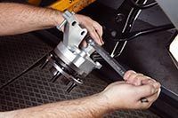 bearing hub install