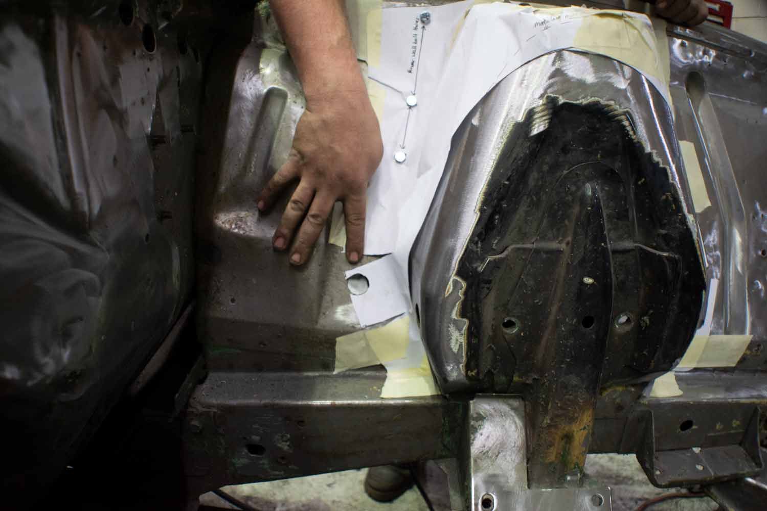 place template on car 5