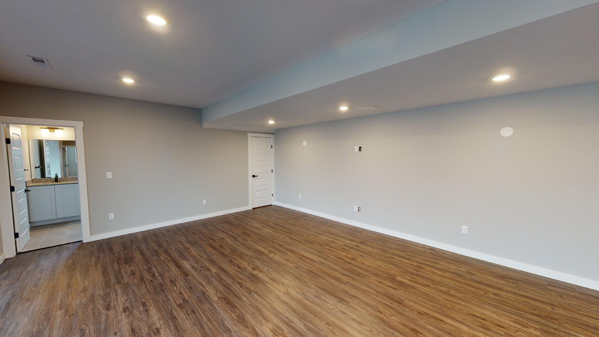 flex space with bathroom