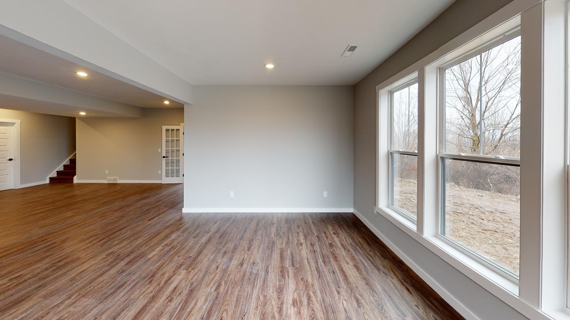 flex space with windows