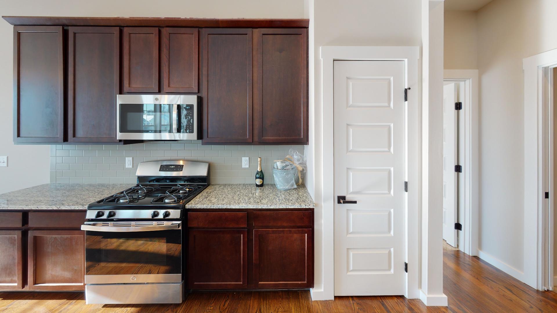 cabinets and microwave over range