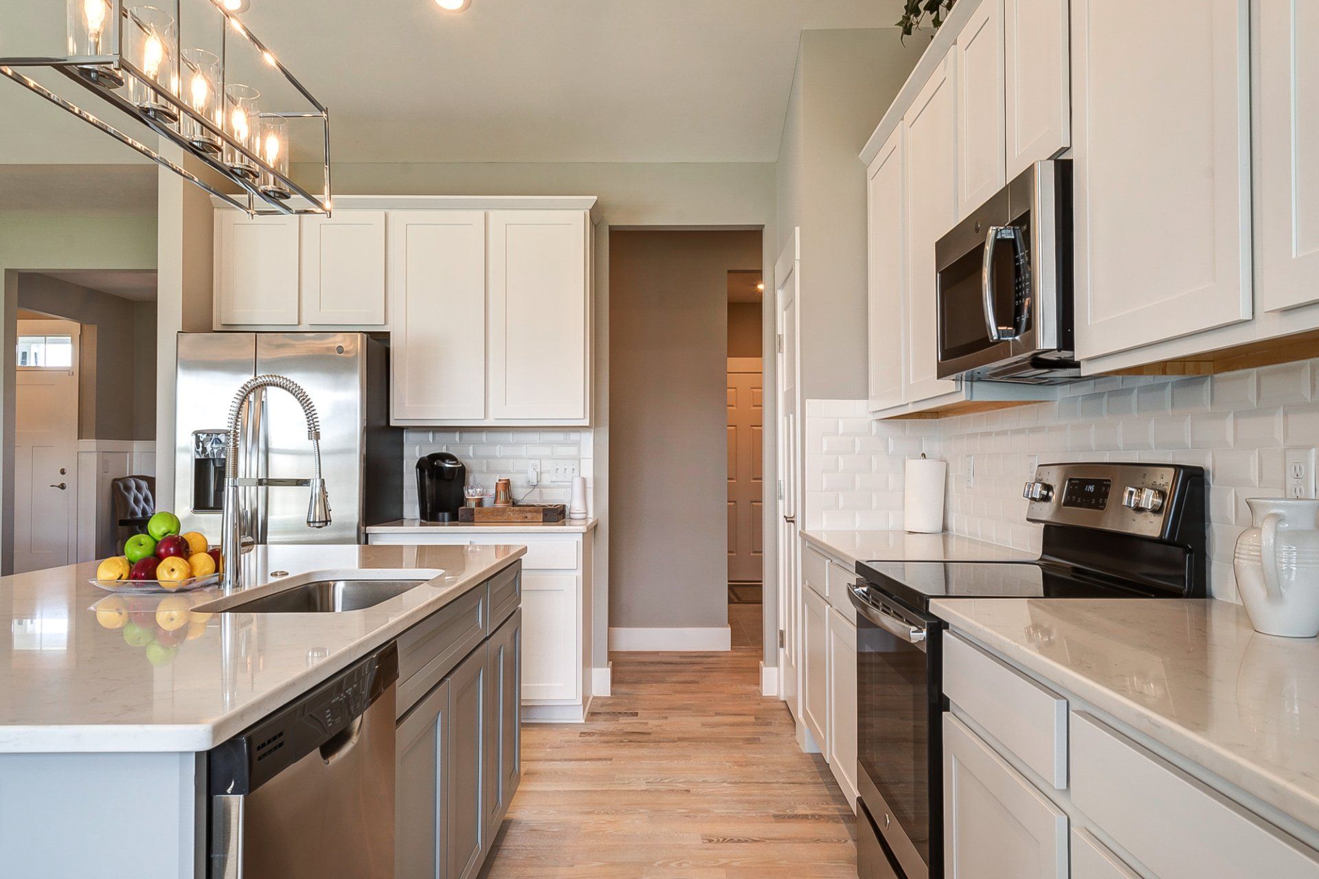 L shaped kitchen with island