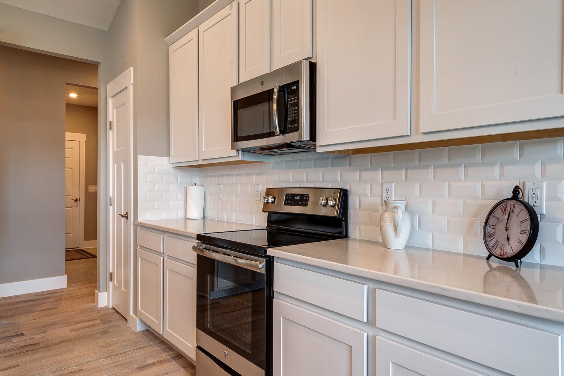 cabinets and microwave over range