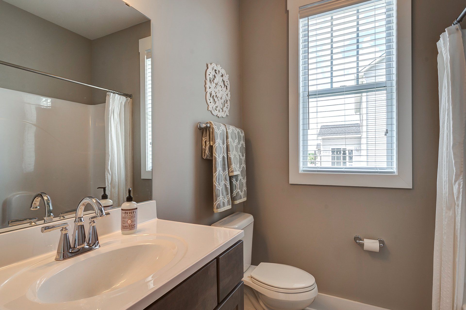 full bathroom with tub and shower combo