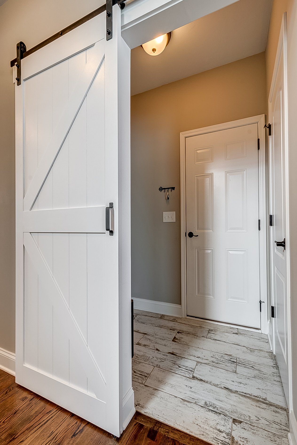 sliding barn door