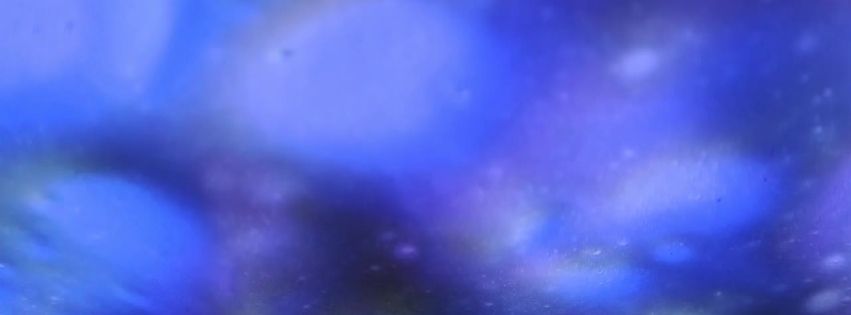 Nanobubbles on glass are tiny, microscopic bubbles that form on the glass surface.