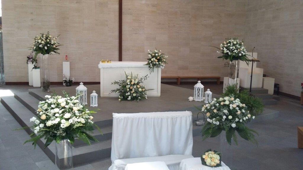 Addobbi floreali per la cerimonia