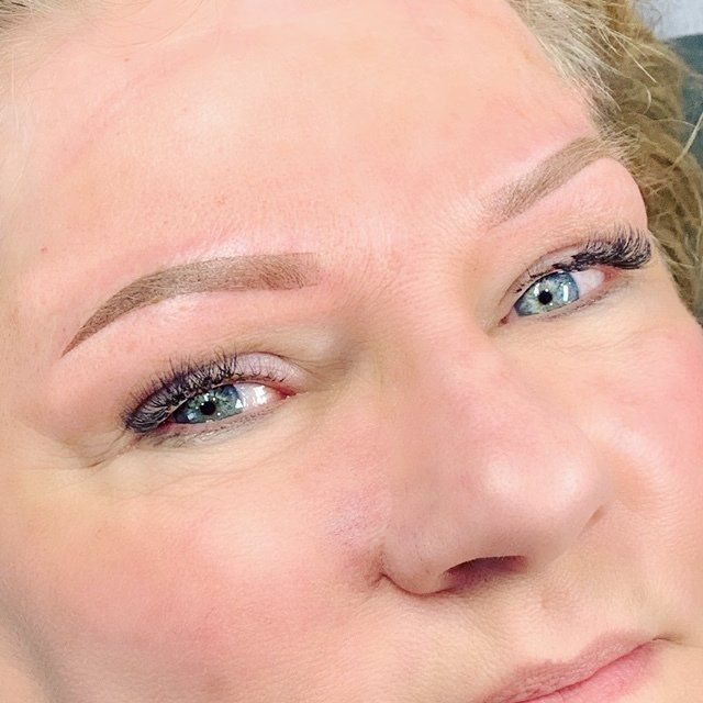 Ombre Powder Brows