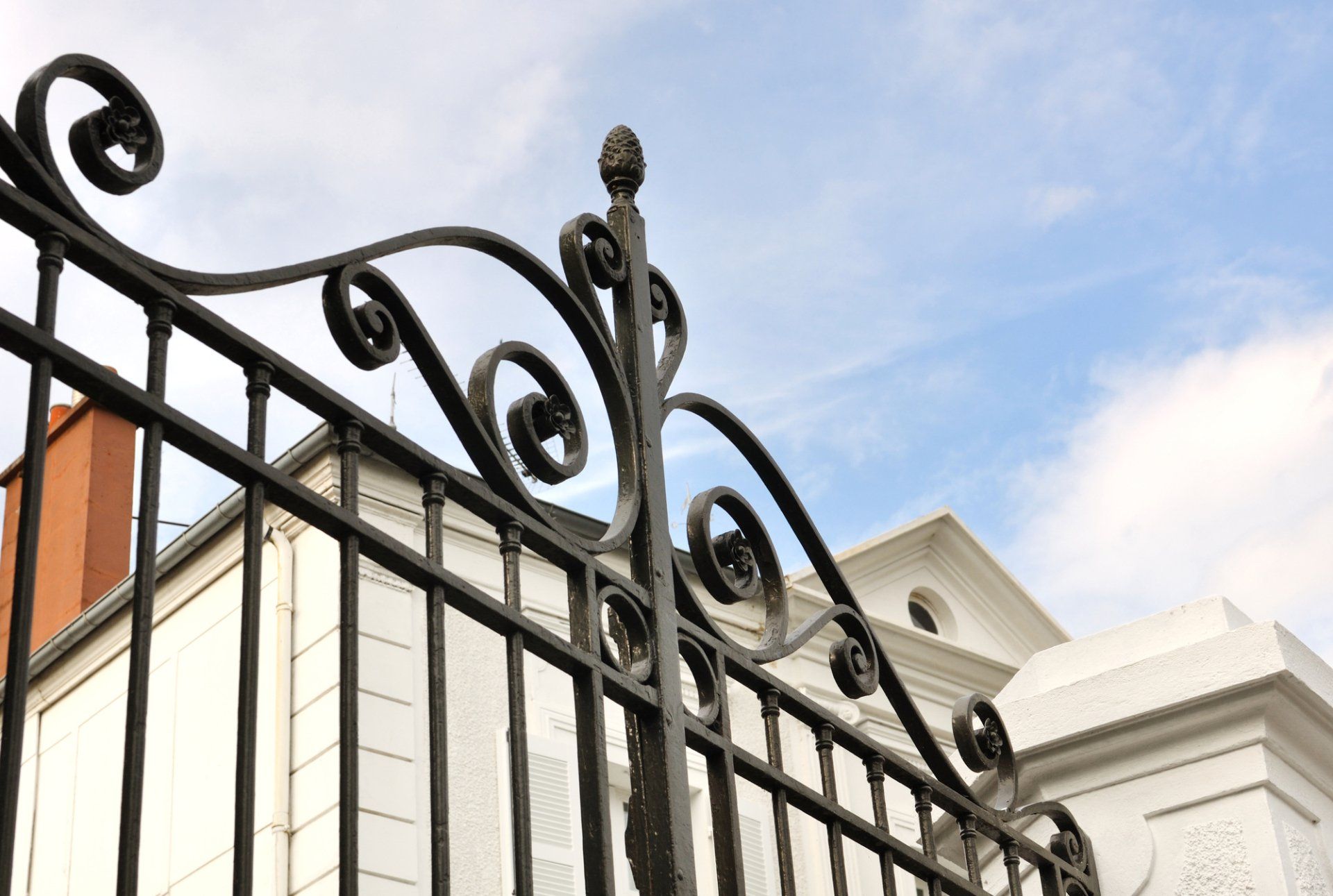 Gate Repair in Columbia, SC | Outen Fencing CO