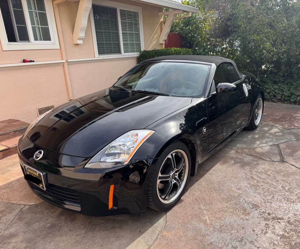 Nissan windshield replacement near Santa Rosa, CA