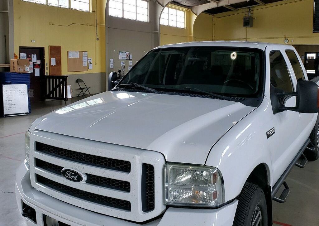 Ford Auto Glass Repair in Santa Rosa, CA