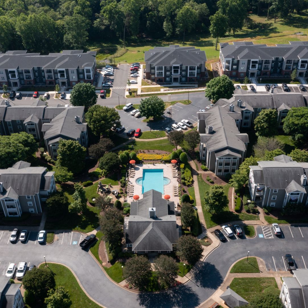 Interior photo of a modern bedroom