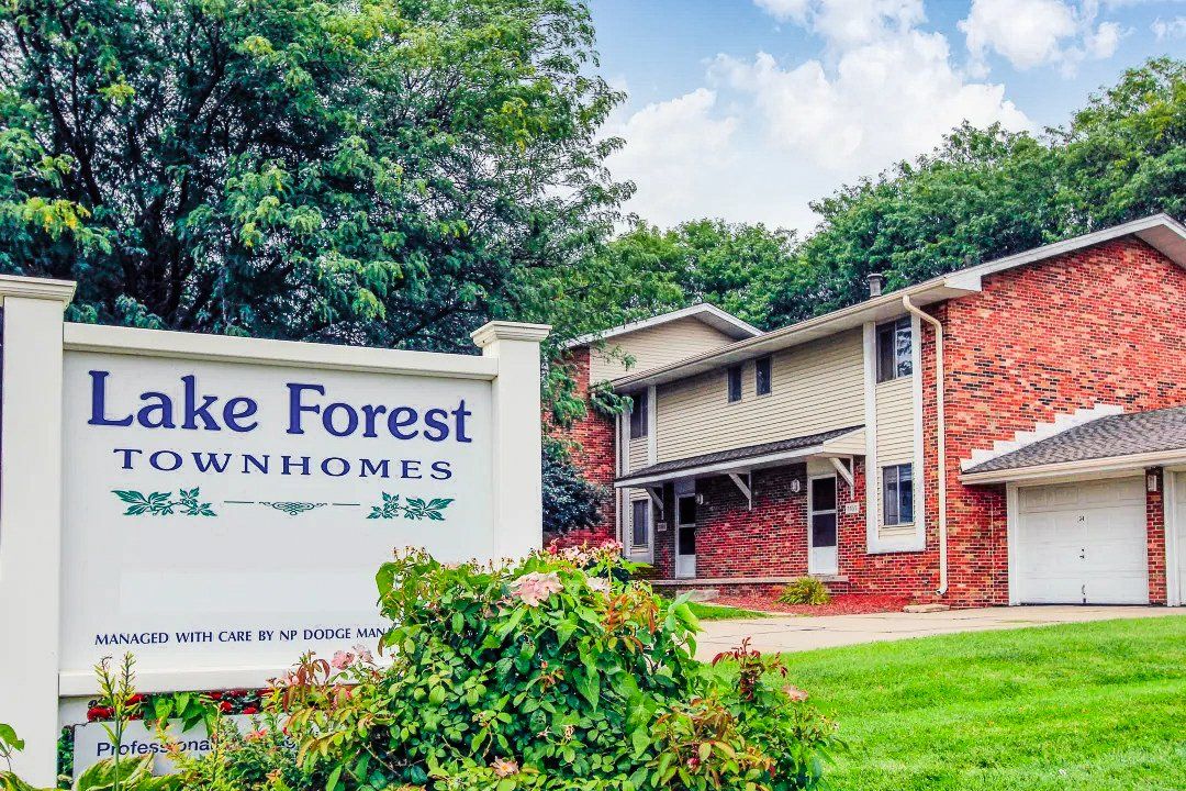 Lake Forest Townhomes