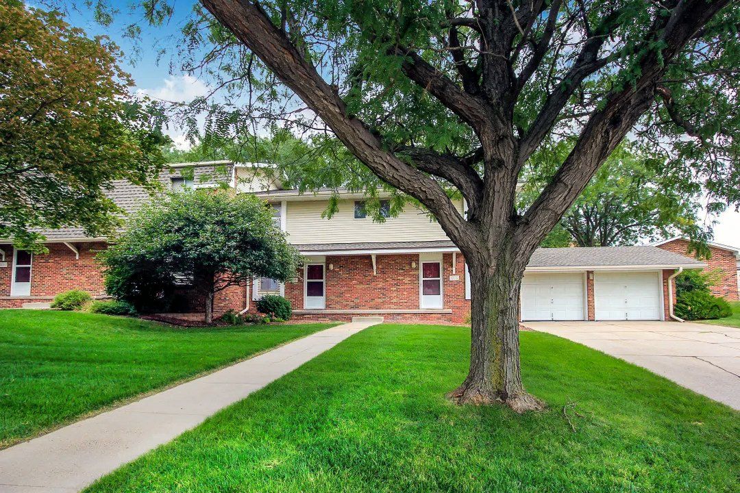 Lake Forest Townhomes