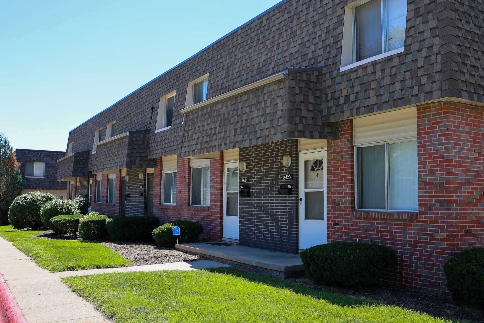 Hollybrooke Townhomes