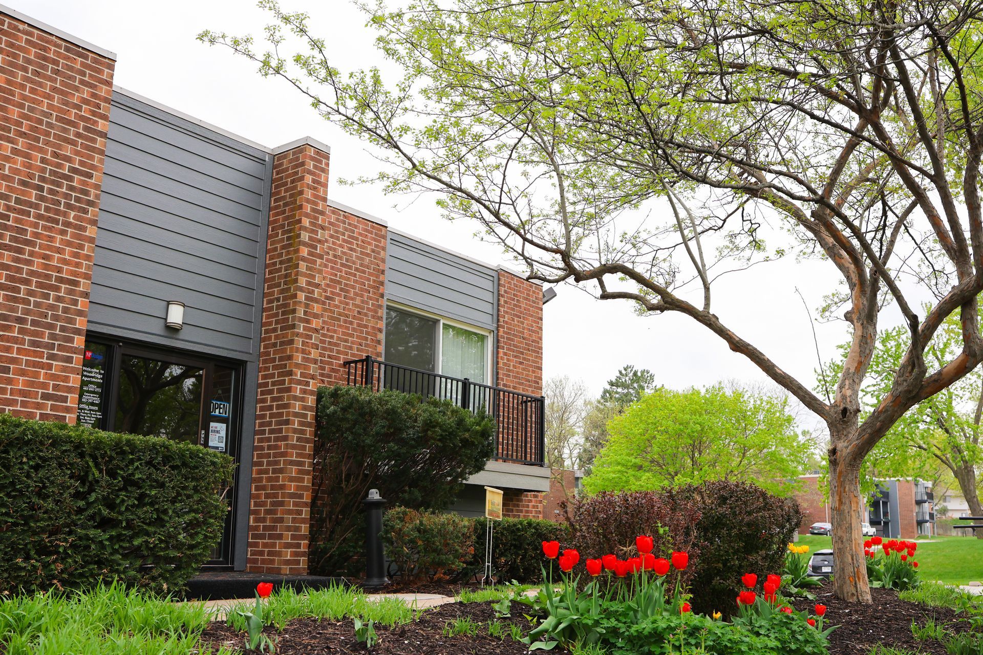 Woodridge Apartments