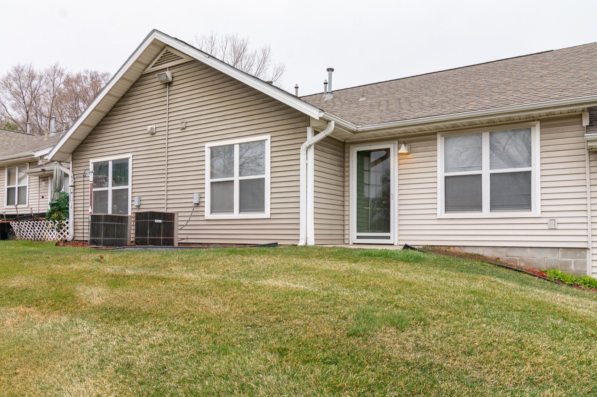 Meredith Manor Apartments