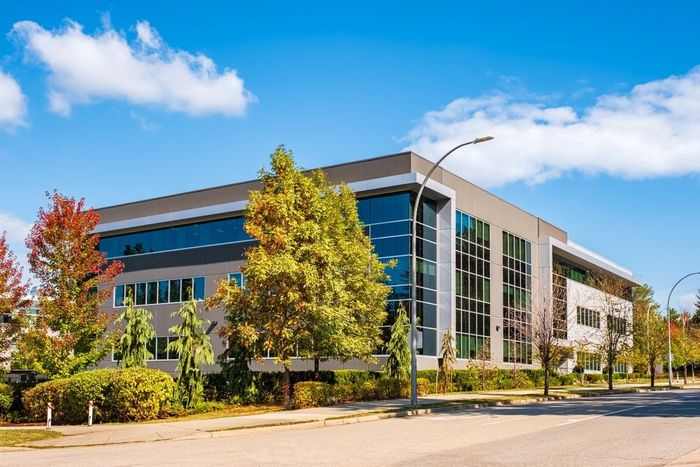 Metal building construction services near me for commercial projects