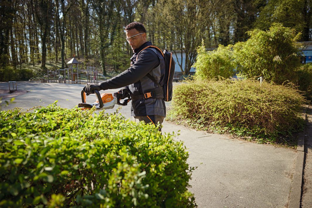 Outils STIHL pour l'entretien des jardins AMR Greentech