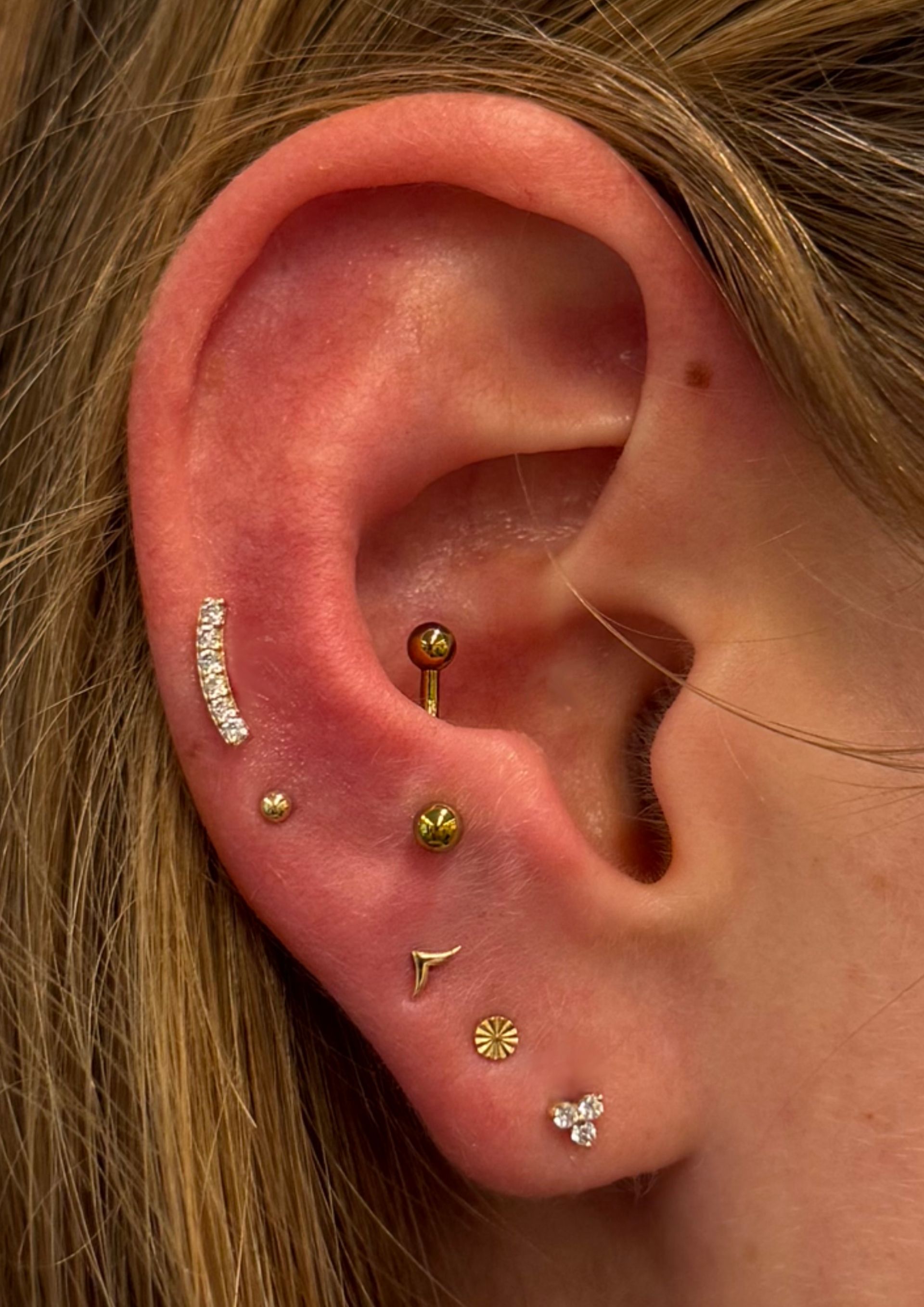 Curved Barbell - fixed end Threadless