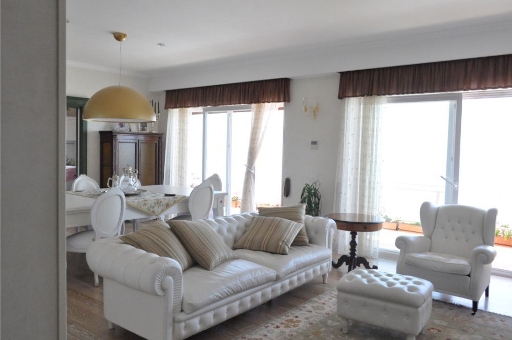 Arredo salotto classico