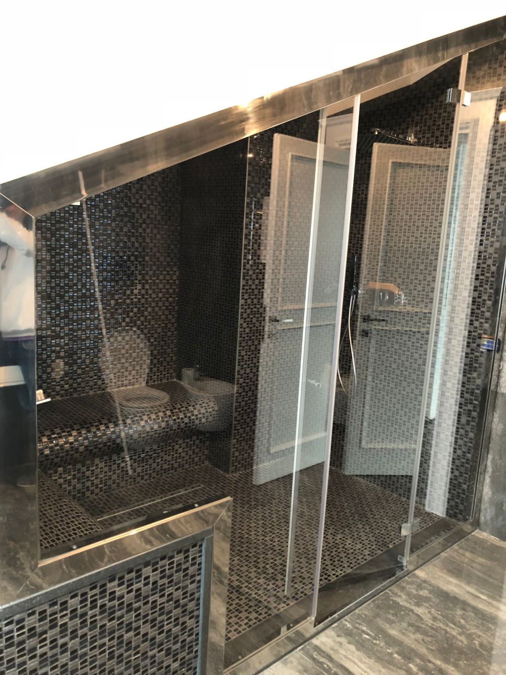 Mobili moderni per bagni