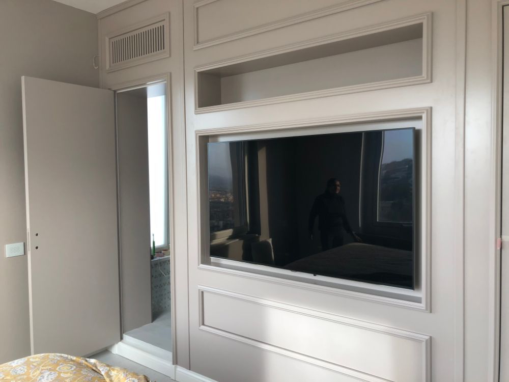Arredo con mobili moderni