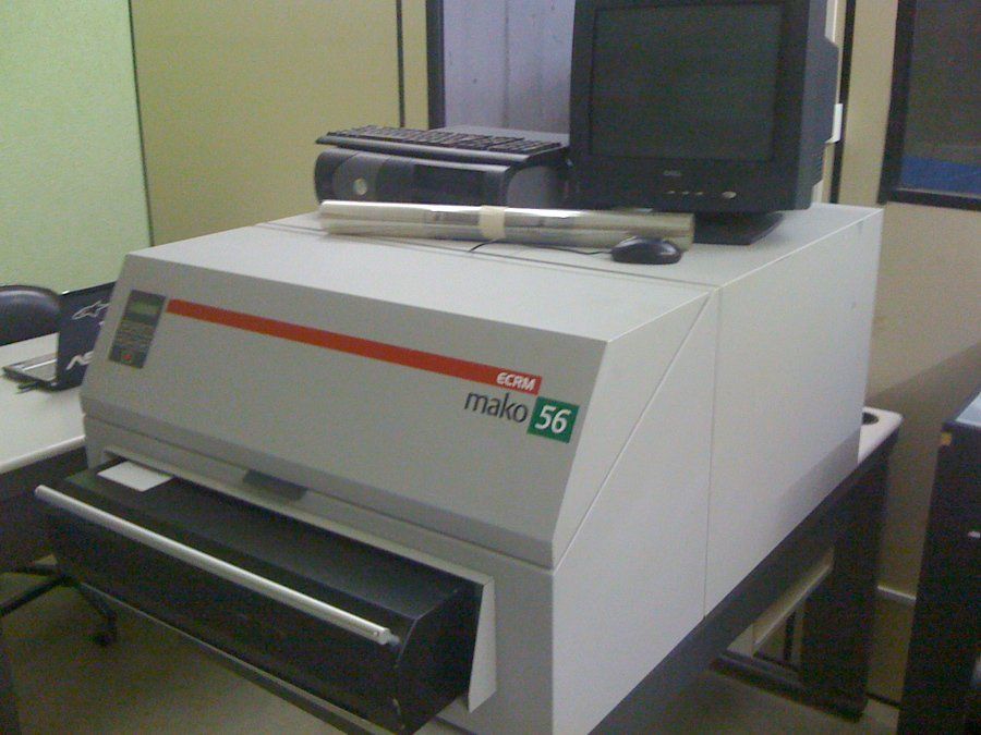 AKO 56 Saída de Fotolito até 550mm de Boca - Carimbos Líder