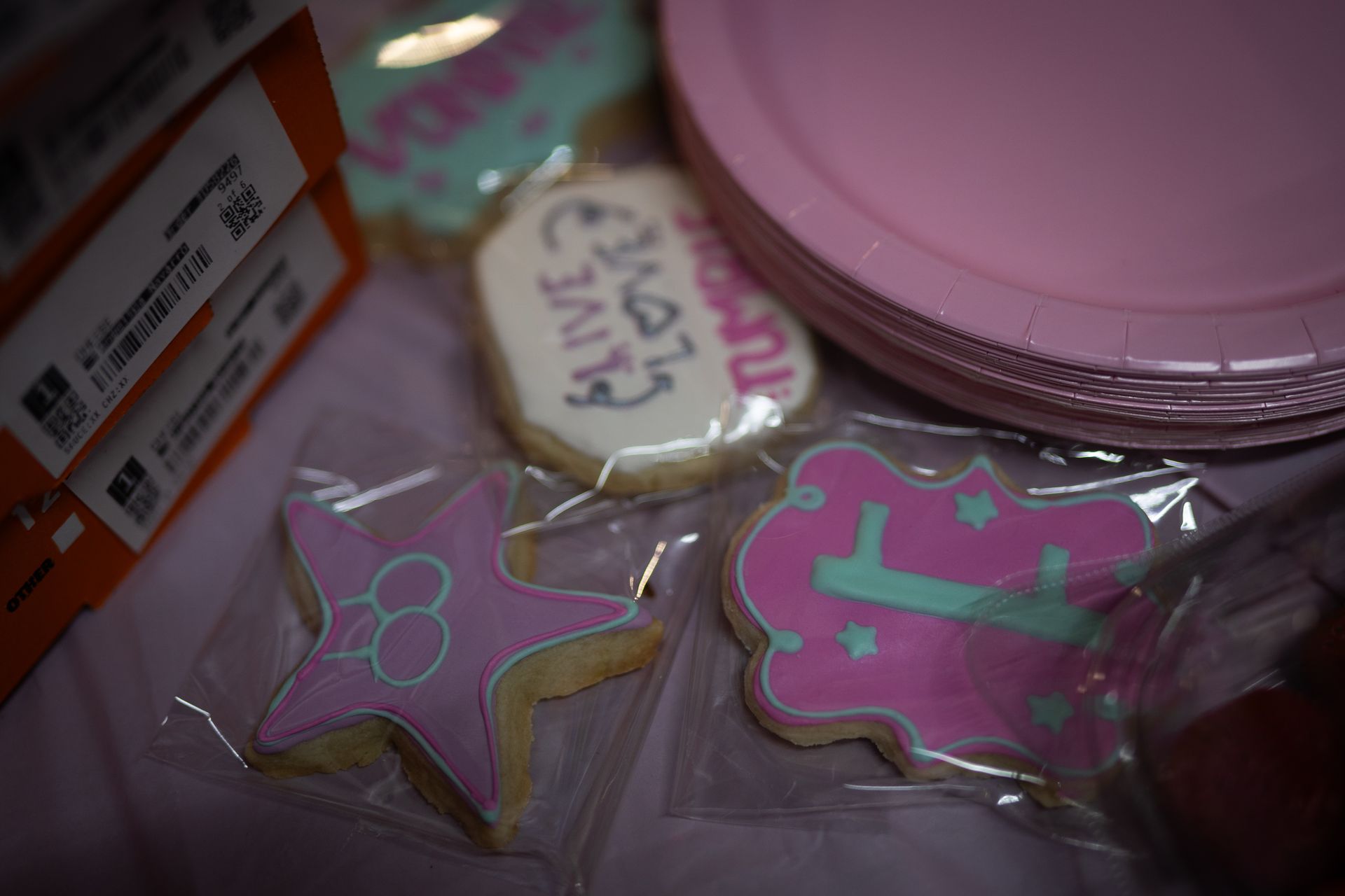 A birthday cookie with the number 1 on it