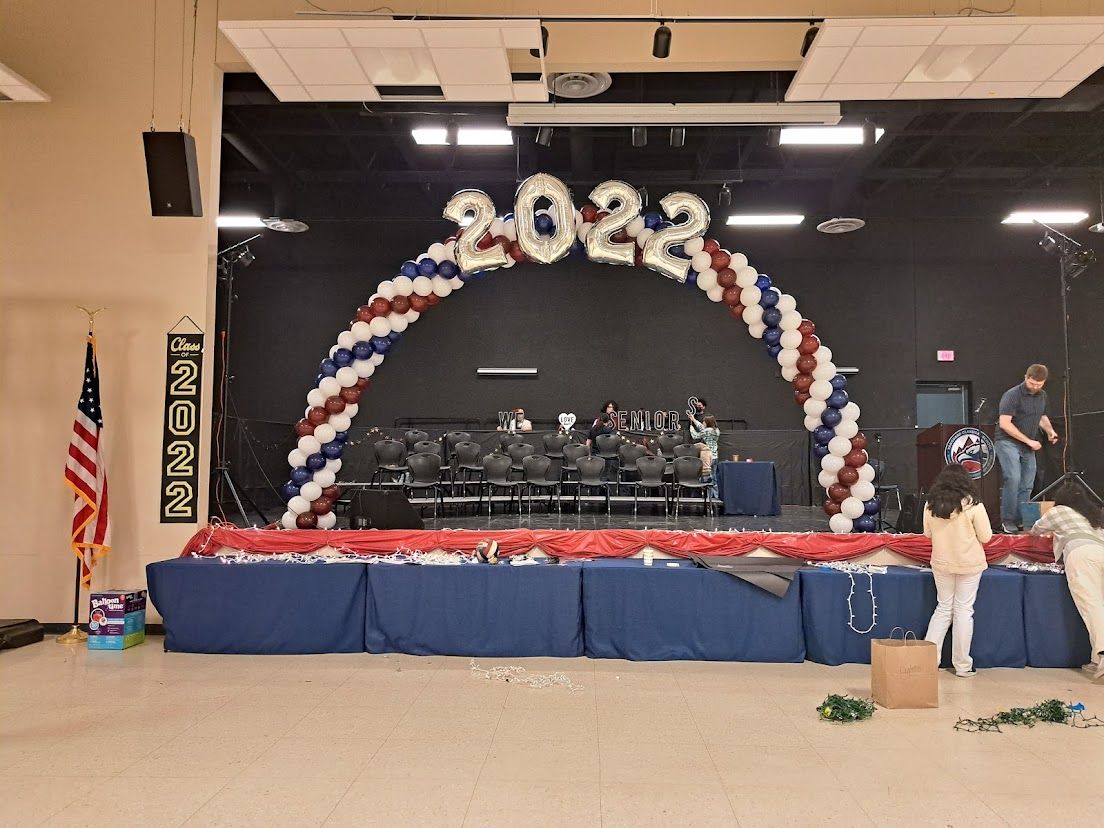 30ft Graduation Arch