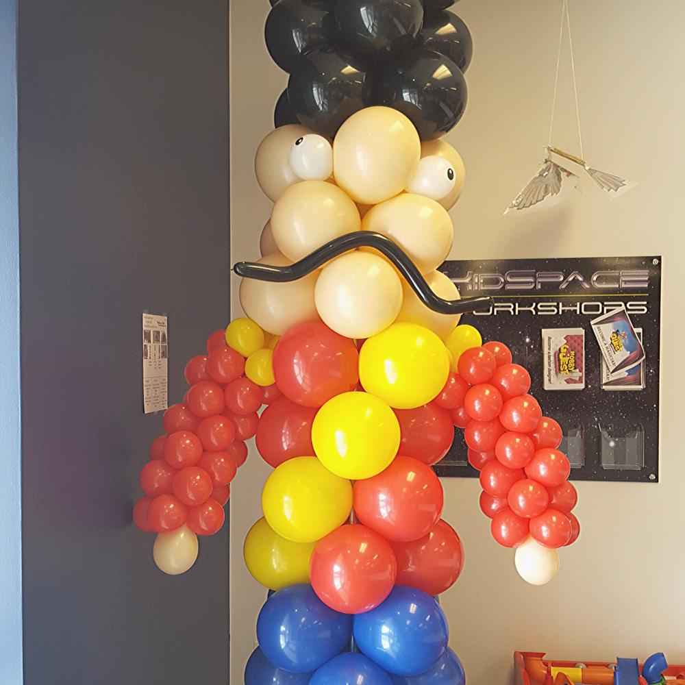 Nutcracker Balloon Sculpture