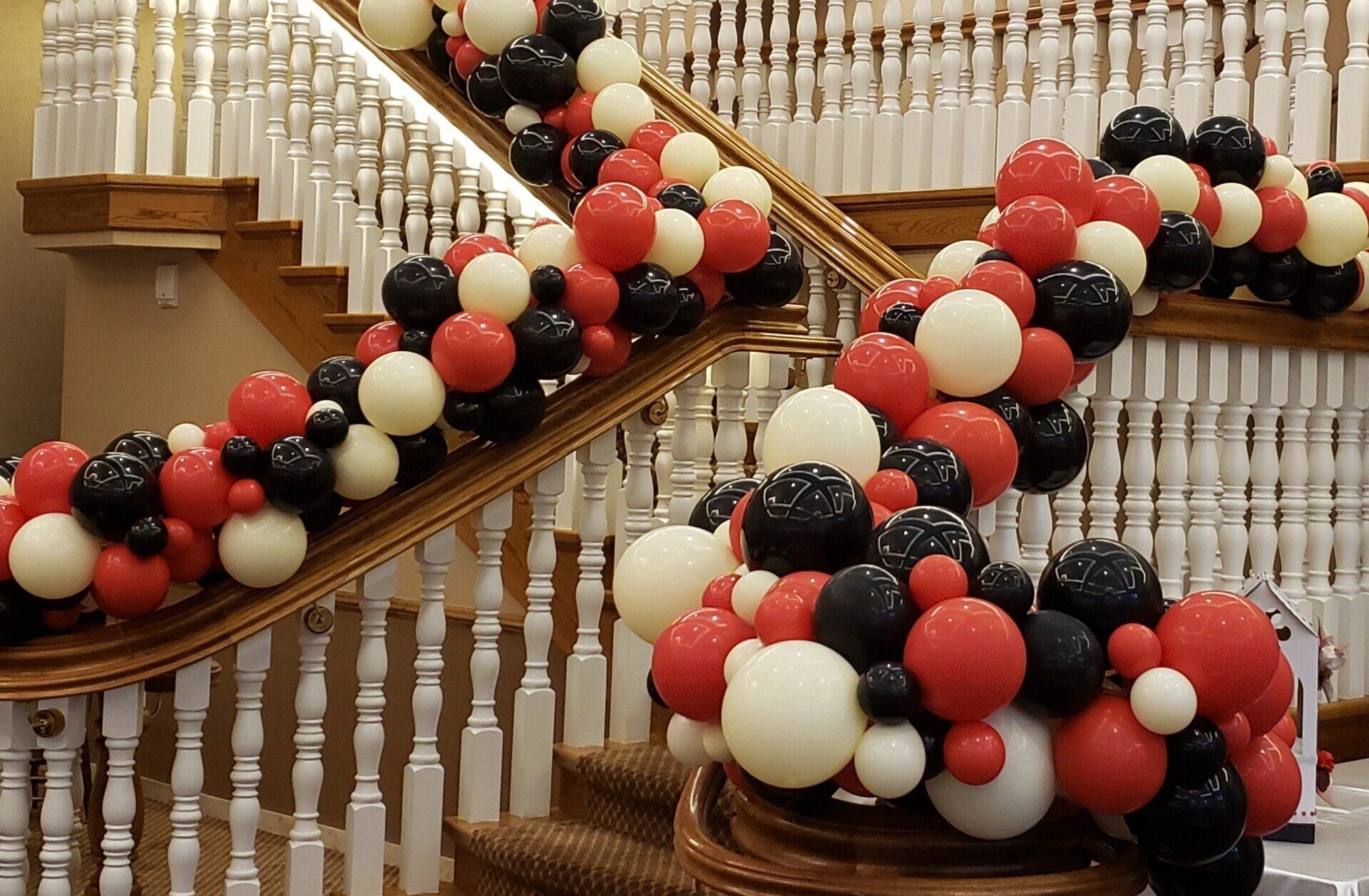 Stairway Balloon Garland