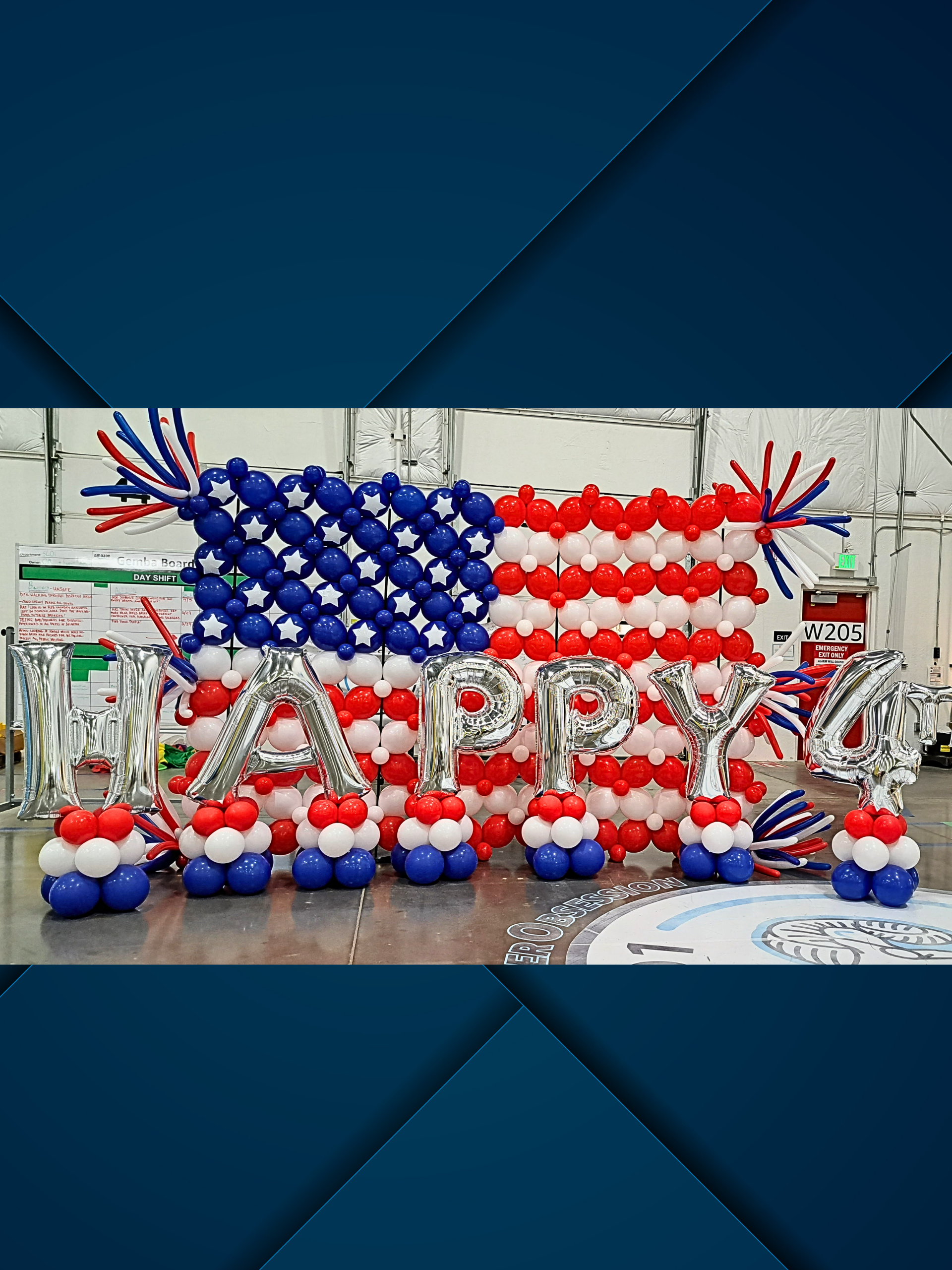 4th of July Balloon Wall