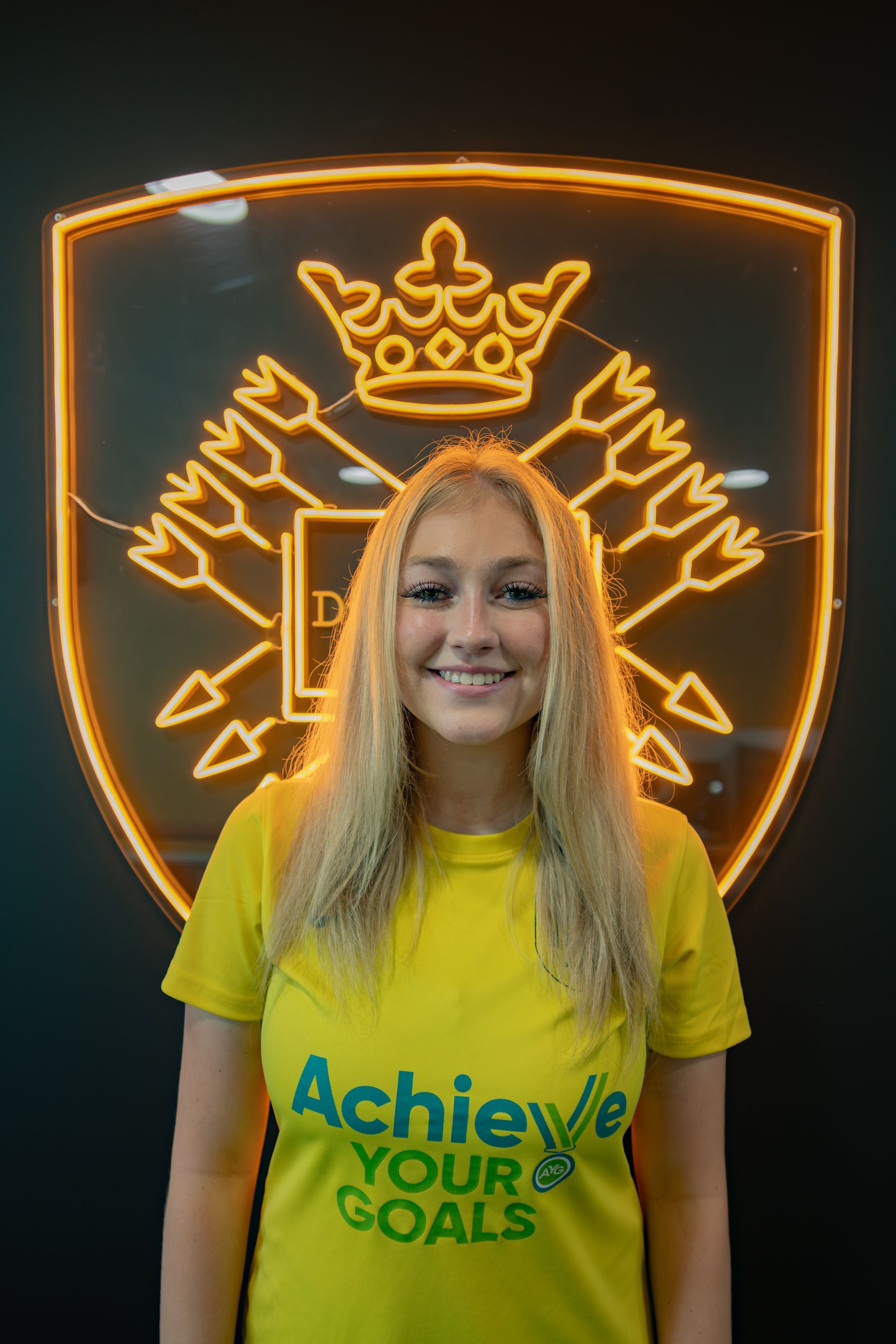 Woman in yellow shirt, 