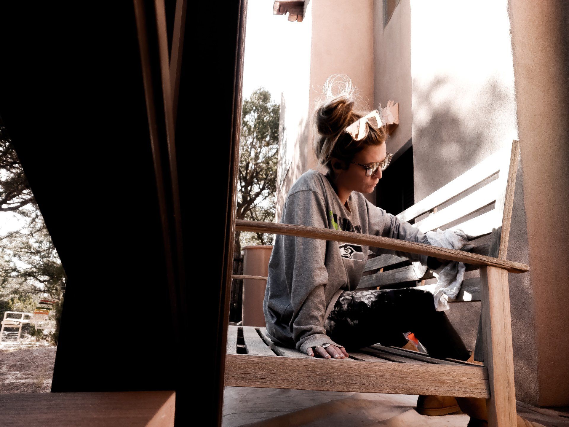 Bend OR, Santa Fe County NM, Glorieta NM, Pecos NM, Rowe NM, Ilfeld NM, San Jose NM, Serafina NM, Tecolote NM, Las Vegas NM, Cañoncito NM, Cañada de los Alamos NM, Santa Fe NM, Agua Fria NM, La Cienega NM, Algodones NM, Santa Ana Pueblo NM, Bernalillo NM, Rio Rancho NM, North Valley NM, Albuquerque NM, Interior Painting, Exterior Painting, Small Commercial, Staining, Women - Owned Painting Company, Painting, Interior Painting, Exterior Painting, Residential Painting, Mural Artist, Mural Painting, Staining, Deck Staining, Railing Staining, Cabinet Staining, Trim Staining, Specialty Painting, Furniture Painting, Furniture Staining, Furniture Oiling, Furniture Refurbishment, Small Commercial Painting, New Build Painting, New Construction Painting