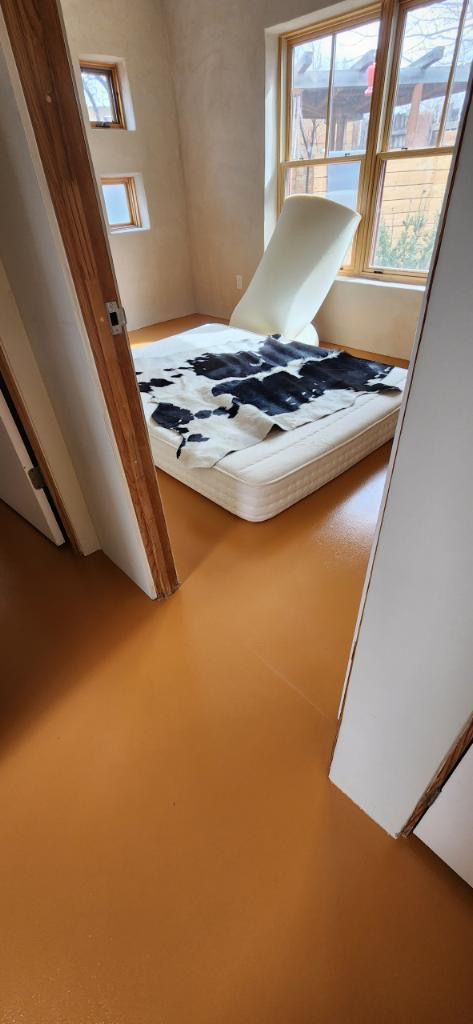 Bend OR, Santa Fe County NM, Glorieta NM, Pecos NM, Rowe NM, Ilfeld NM, San Jose NM, Serafina NM, Tecolote NM, Las Vegas NM, Cañoncito NM, Cañada de los Alamos NM, Santa Fe NM, Agua Fria NM, La Cienega NM, Algodones NM, Santa Ana Pueblo NM, Bernalillo NM, Rio Rancho NM, North Valley NM, Albuquerque NM, Interior Painting, Exterior Painting, Small Commercial, Staining, Women - Owned Painting Company, Painting, Interior Painting, Exterior Painting, Residential Painting, Mural Artist, Mural Painting, Staining, Deck Staining, Railing Staining, Cabinet Staining, Trim Staining, Specialty Painting, Furniture Painting, Furniture Staining, Furniture Oiling, Furniture Refurbishment, Small Commercial Painting, New Build Painting, New Construction Painting