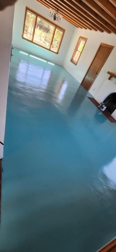 Bend OR, Santa Fe County NM, Glorieta NM, Pecos NM, Rowe NM, Ilfeld NM, San Jose NM, Serafina NM, Tecolote NM, Las Vegas NM, Cañoncito NM, Cañada de los Alamos NM, Santa Fe NM, Agua Fria NM, La Cienega NM, Algodones NM, Santa Ana Pueblo NM, Bernalillo NM, Rio Rancho NM, North Valley NM, Albuquerque NM, Interior Painting, Exterior Painting, Small Commercial, Staining, Women - Owned Painting Company, Painting, Interior Painting, Exterior Painting, Residential Painting, Mural Artist, Mural Painting, Staining, Deck Staining, Railing Staining, Cabinet Staining, Trim Staining, Specialty Painting, Furniture Painting, Furniture Staining, Furniture Oiling, Furniture Refurbishment, Small Commercial Painting, New Build Painting, New Construction Painting