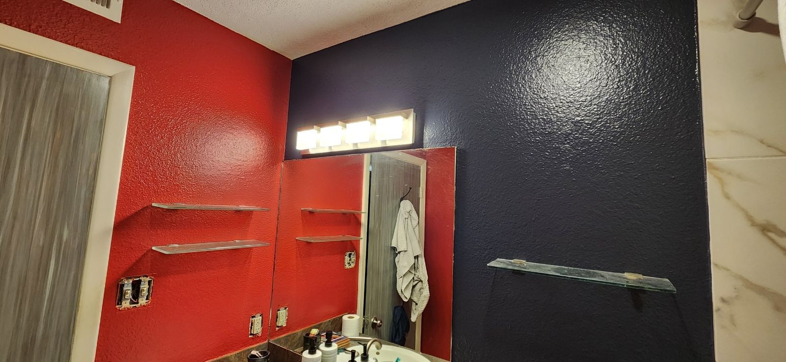 Bend OR, Santa Fe County NM, Glorieta NM, Pecos NM, Rowe NM, Ilfeld NM, San Jose NM, Serafina NM, Tecolote NM, Las Vegas NM, Cañoncito NM, Cañada de los Alamos NM, Santa Fe NM, Agua Fria NM, La Cienega NM, Algodones NM, Santa Ana Pueblo NM, Bernalillo NM, Rio Rancho NM, North Valley NM, Albuquerque NM, Interior Painting, Exterior Painting, Small Commercial, Staining, Women - Owned Painting Company, Painting, Interior Painting, Exterior Painting, Residential Painting, Mural Artist, Mural Painting, Staining, Deck Staining, Railing Staining, Cabinet Staining, Trim Staining, Specialty Painting, Furniture Painting, Furniture Staining, Furniture Oiling, Furniture Refurbishment, Small Commercial Painting, New Build Painting, New Construction Painting