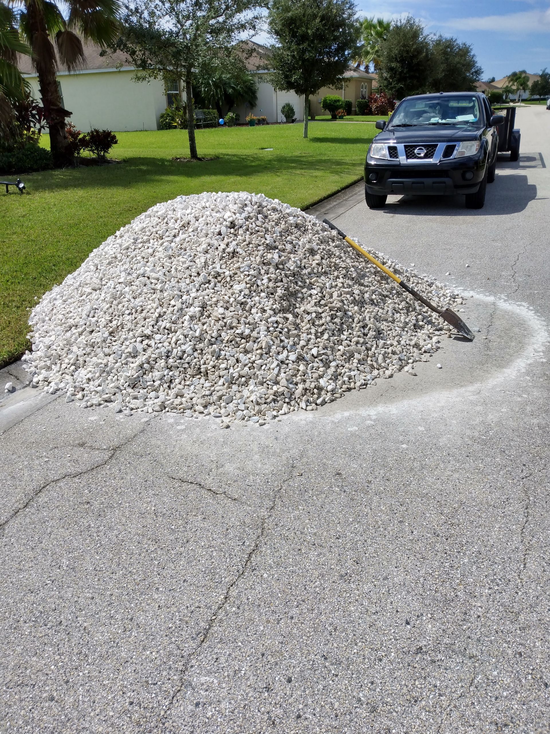 Paver edging installation in Lakewood Ranch