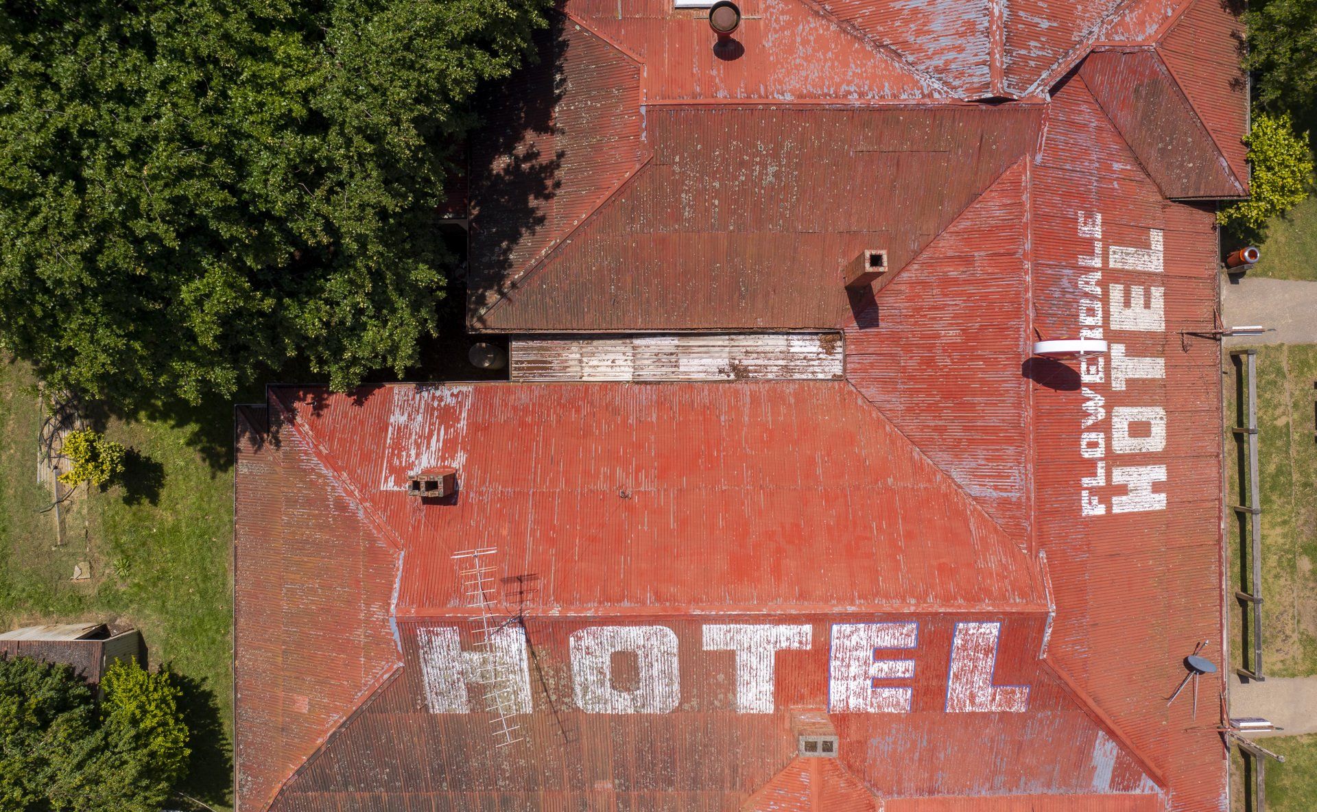 Colorbond Roof Painting Painting Colorbond roofs across Melbourne