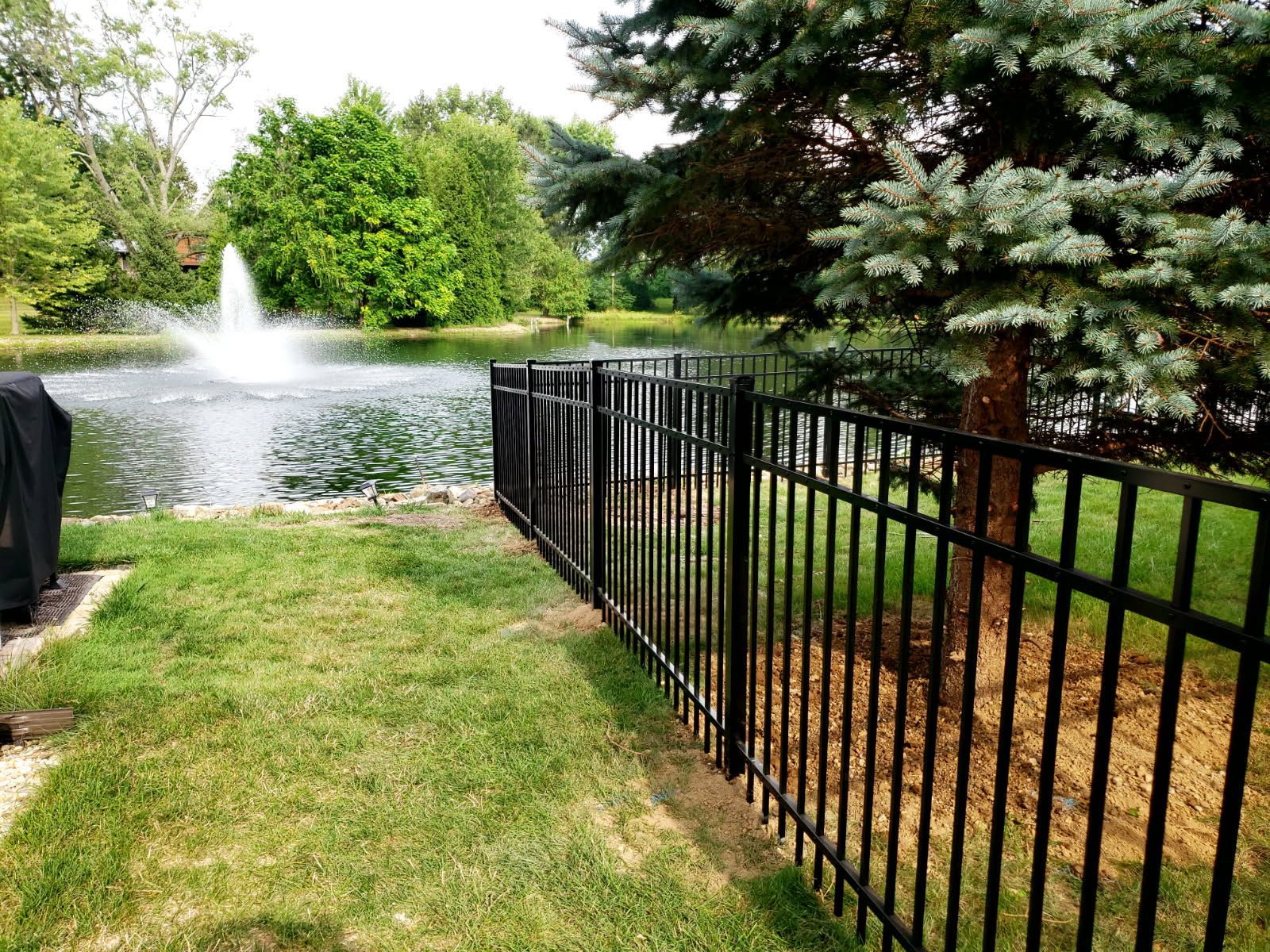 Aluminum fence installed in Montville Township, Ohio