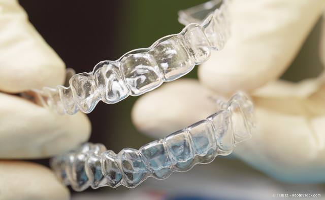Retainer aus Kunststoff