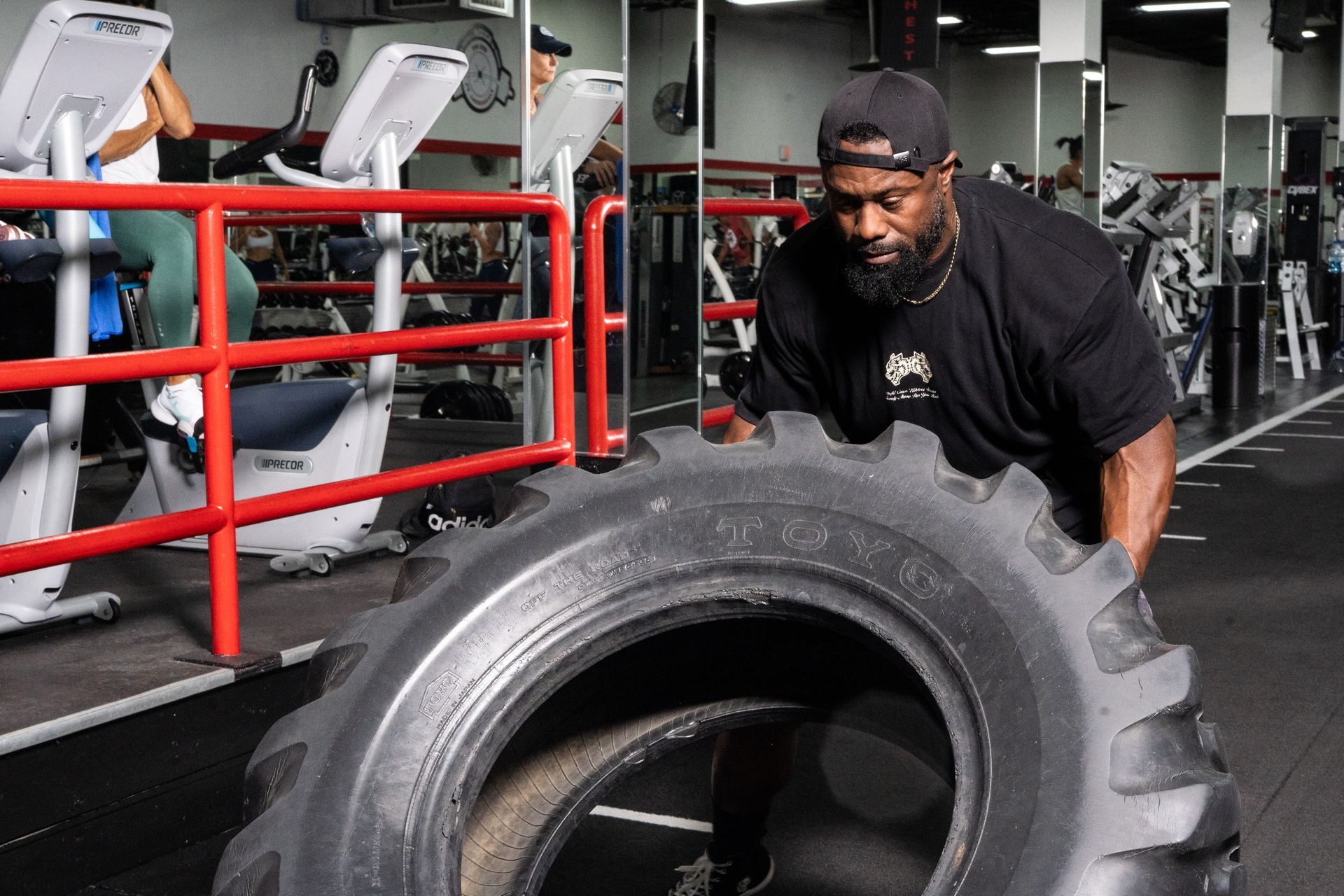 Facilities at Apex Gym | Elite Equipment, Recovery Zones & More in Oakland Park