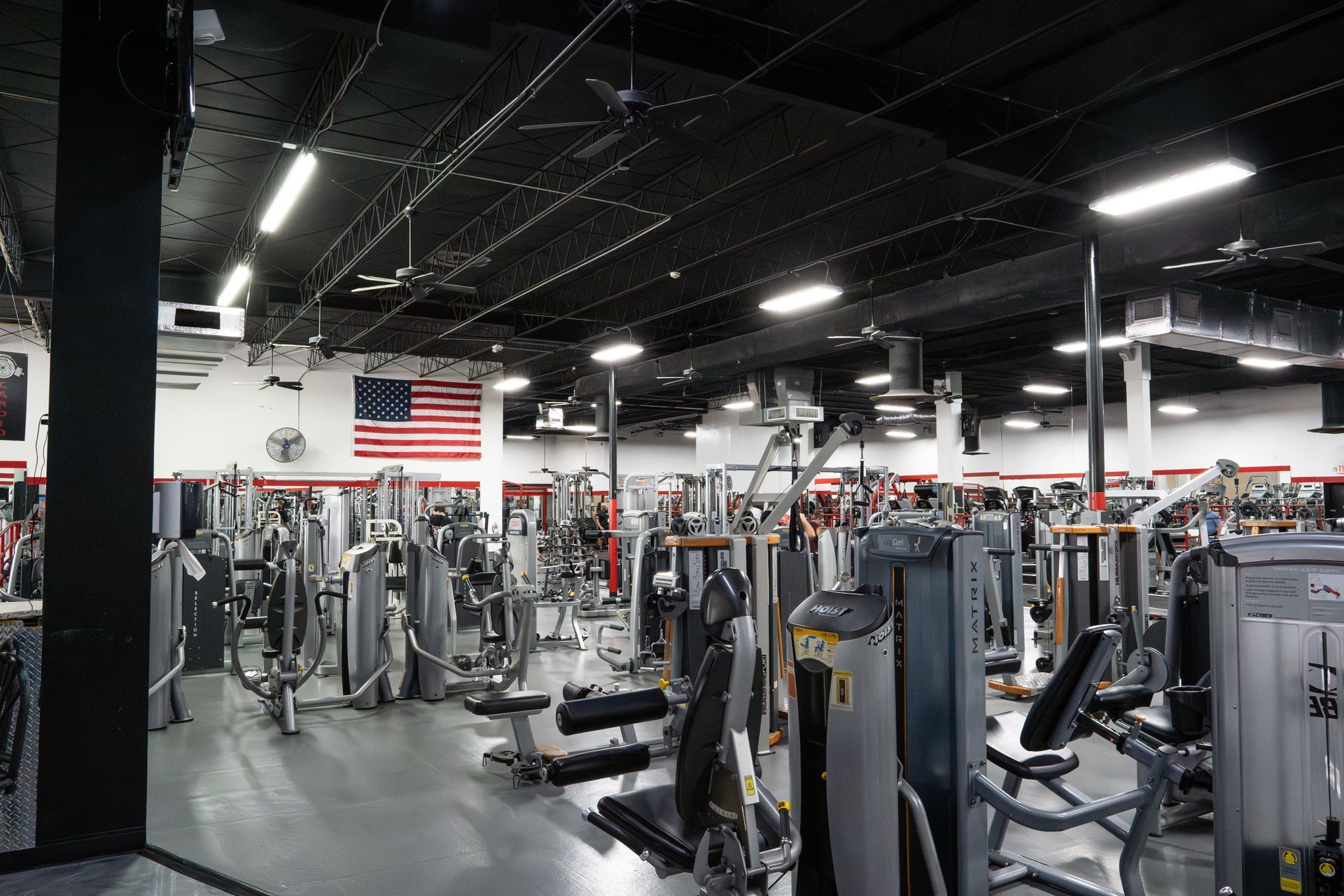 Facilities at Apex Gym | Elite Equipment, Recovery Zones & More in Oakland Park