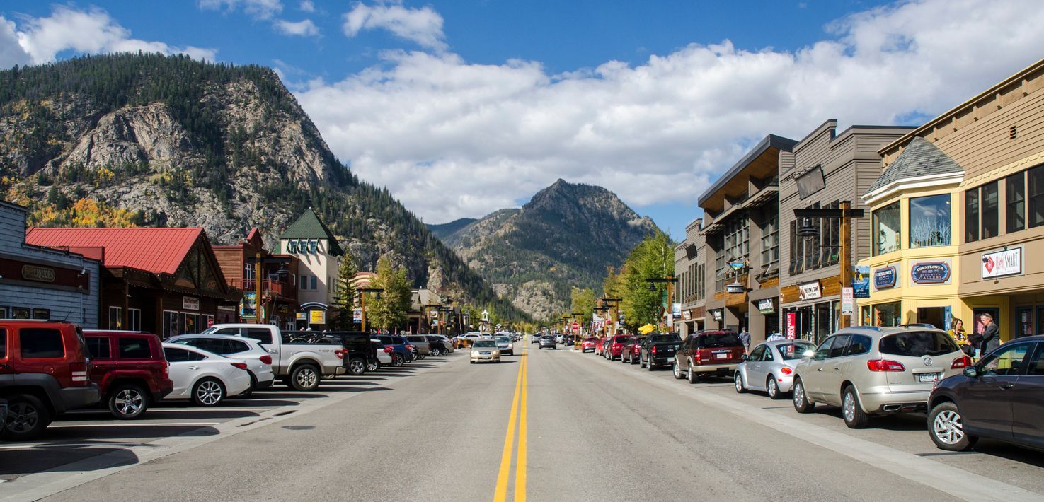 main street downtown Vail Colorado real estate agent picture