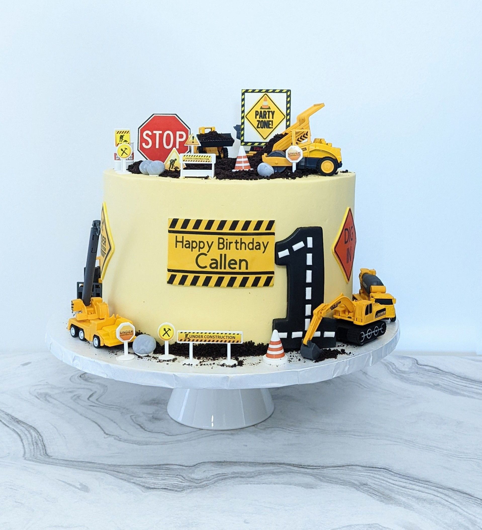construction theme cake