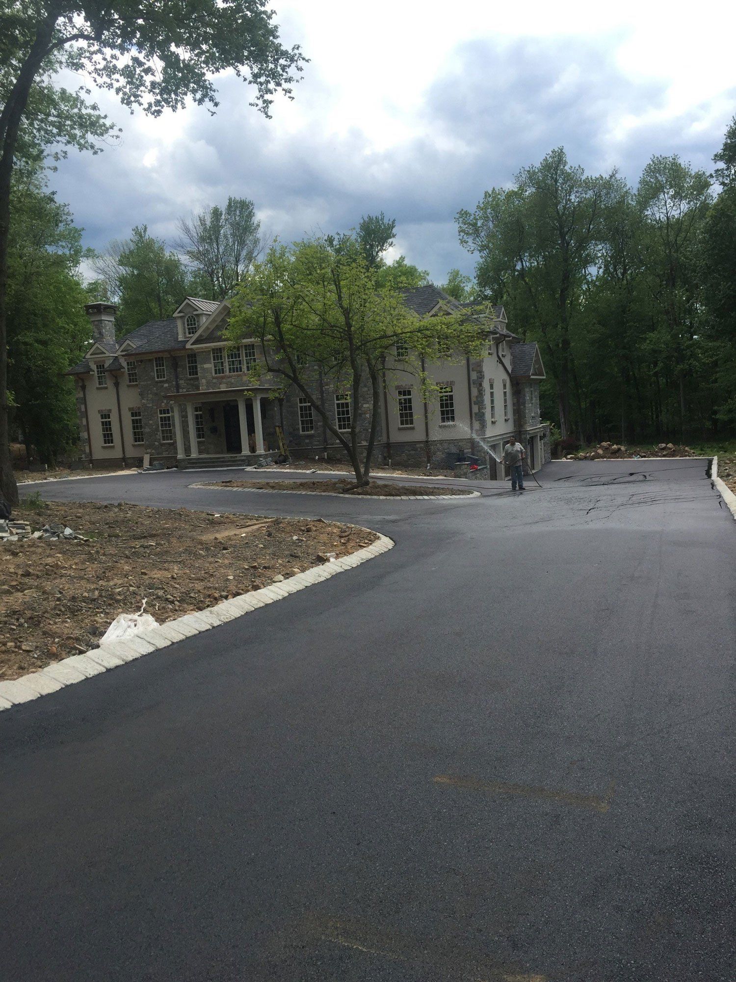 Asphalt Driveway of an Old House — Wayne, NJ — R. Williams Paving LLC