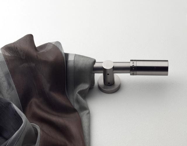 bastone per tenda con terminale cilindrico