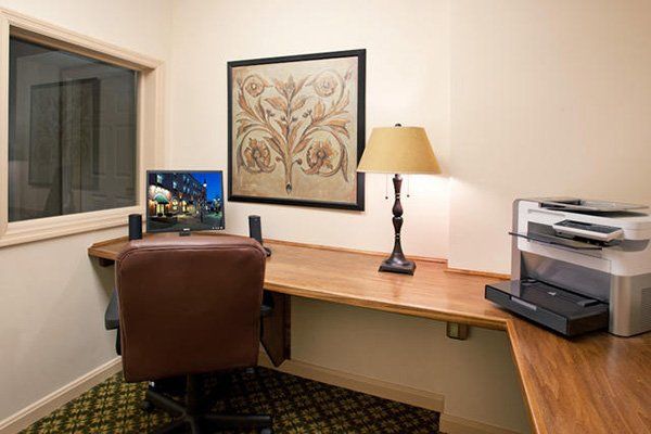 hotel business center