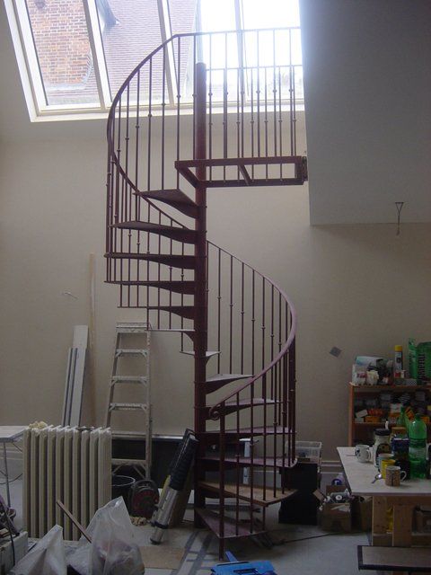 Curved staircase